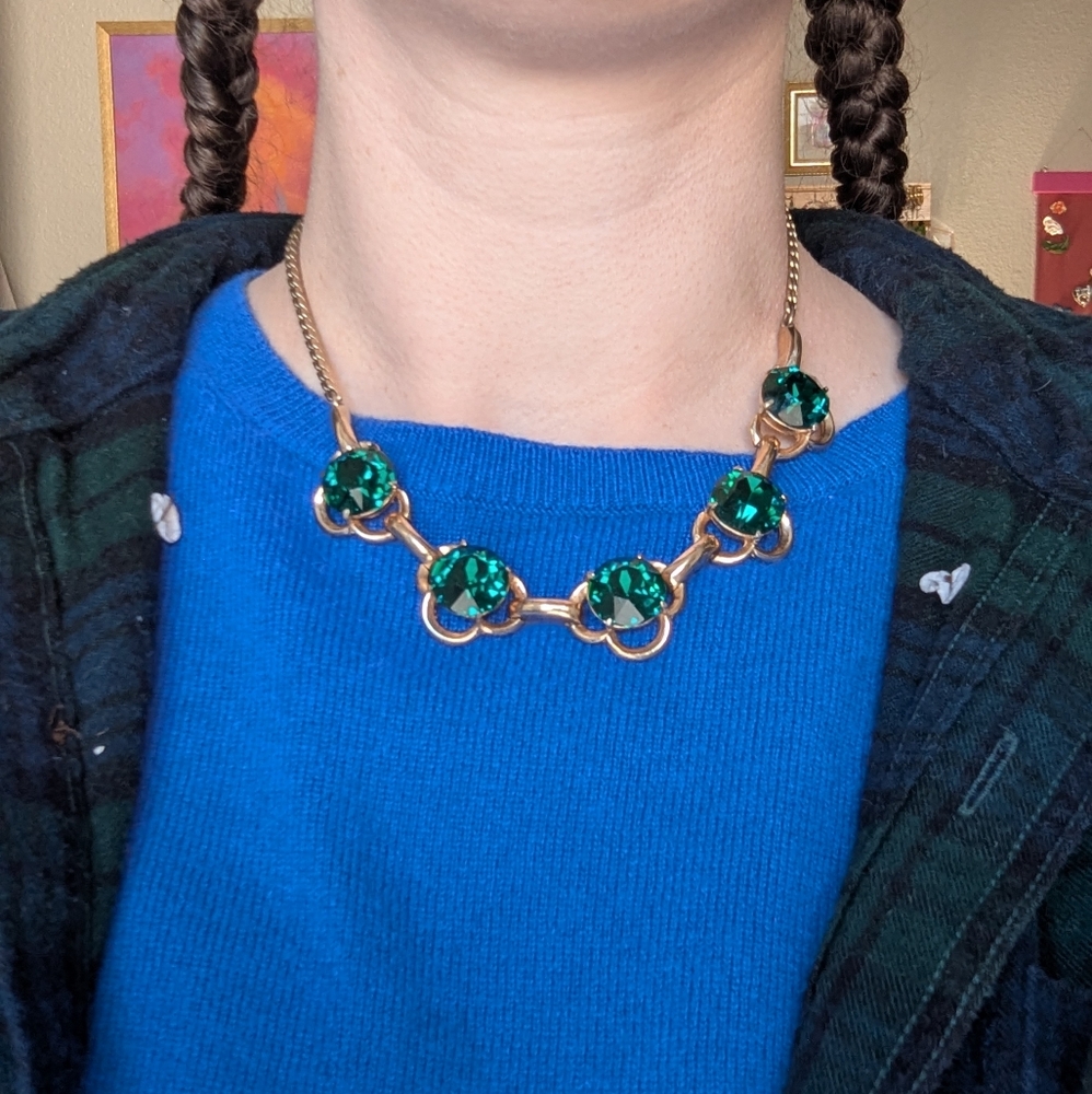 Vintage Gold Tone And Green Crystal/Cut Glass Costume Necklace